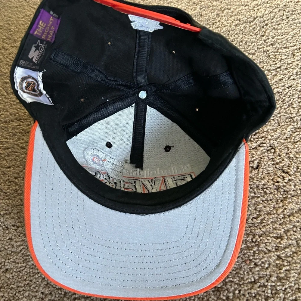 Philadelphia Flyers Black and Orange Cap